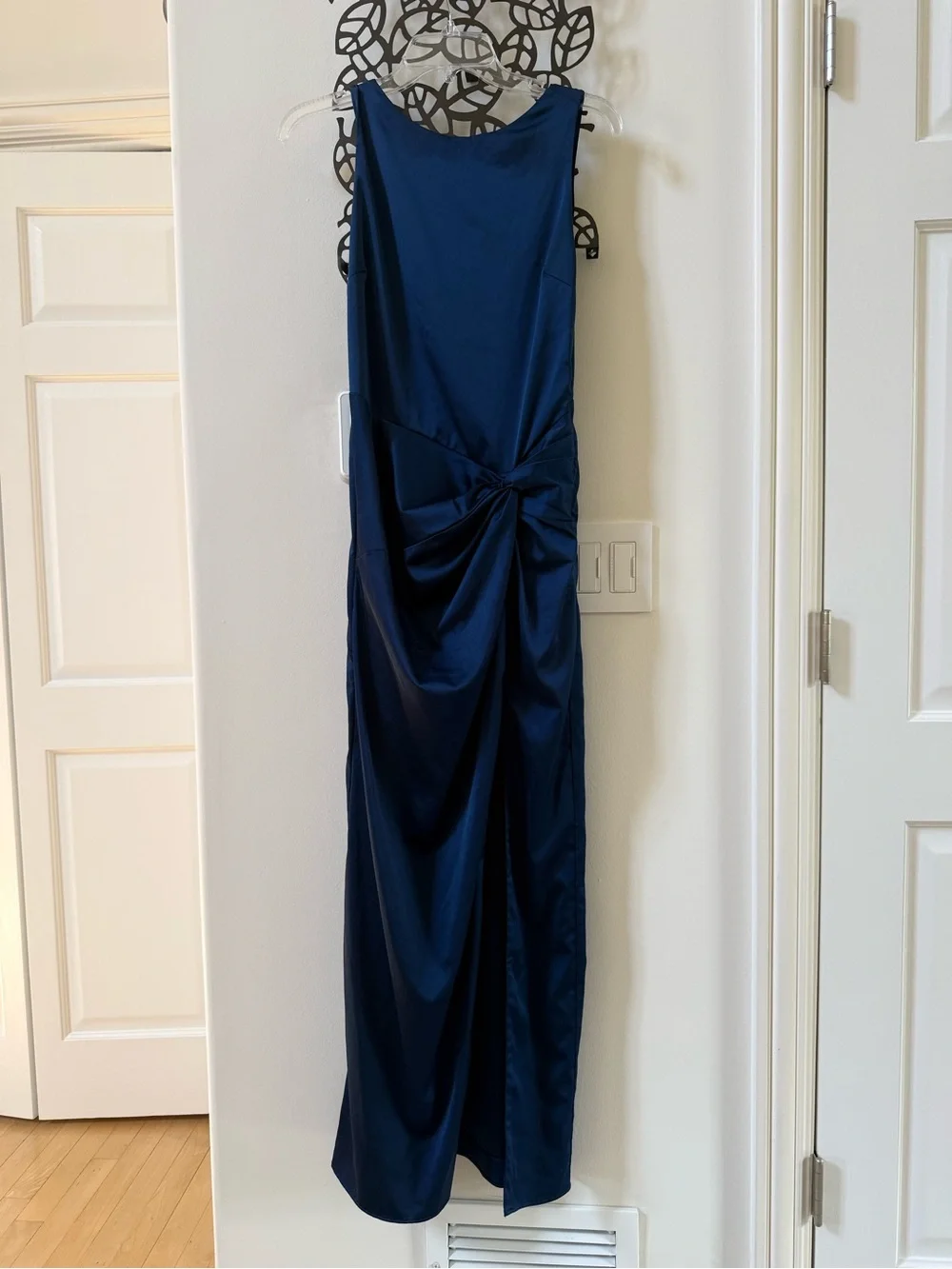 Abercrombie & Fitch Split Knot Draped Skirt Maxi Satin Dress in Navy M NWOT